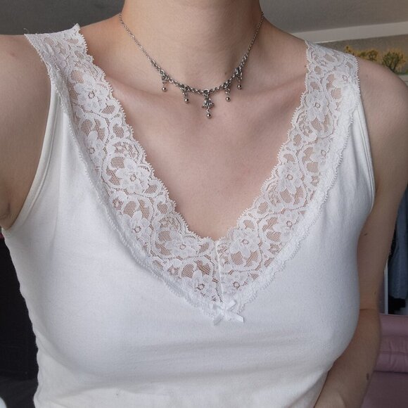 Gothic princess chandelier silver chainmail necklace with a small silver chain - Picture 11 of 11